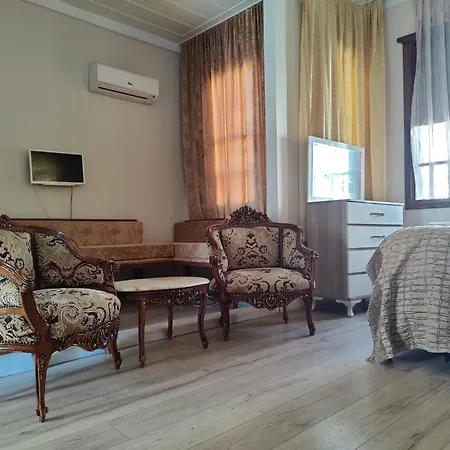 Antique House-3