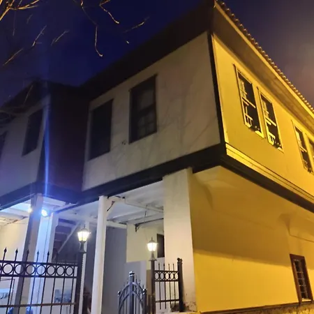 Antique House-2
